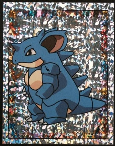 nidoqueen holographic card Nidoqueen - Prism Holo (S7) [Merlin / Topps Stickers