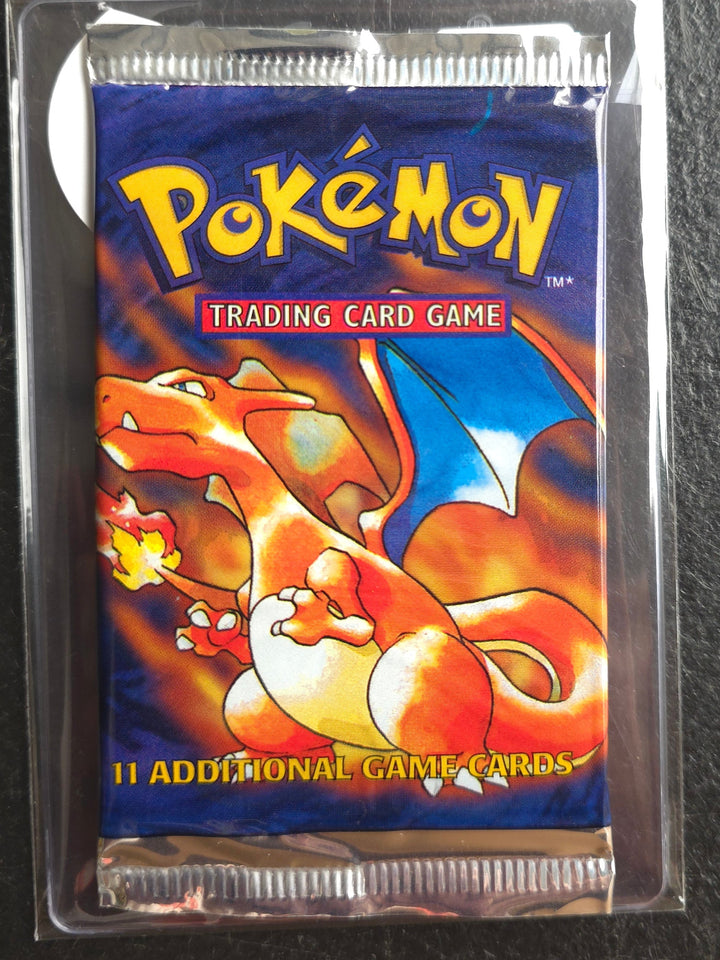 Pokémon Base Set Booster Pack - Unlimited Edition (1999) - Short Crimp - Charizard