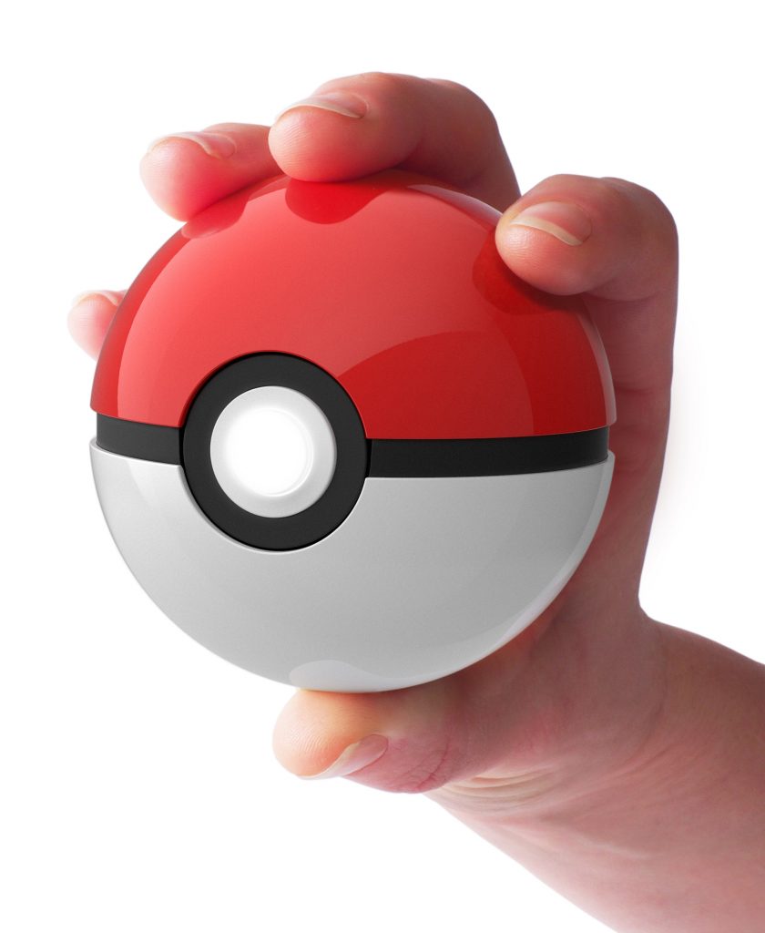 Official Pokémon© Die-Cast Collectible Poke Ball Replica